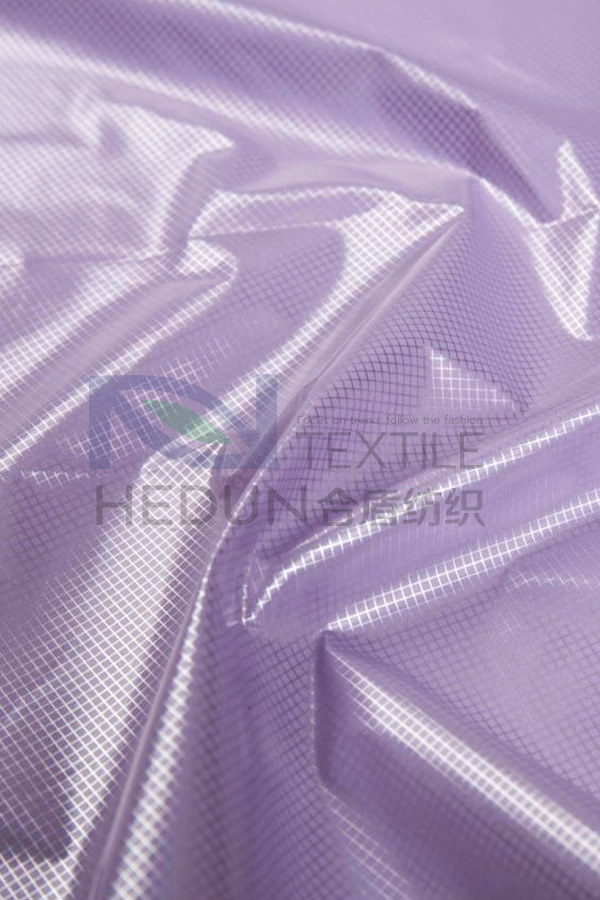 Pearlescent ironing film