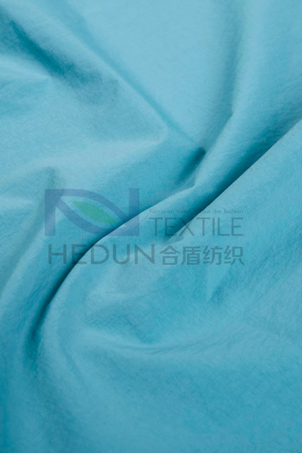 Dyed wrinkled nylon transfer high permeability membrane