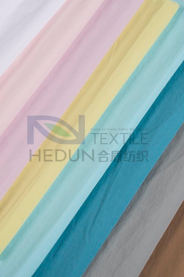 Matte taslan high permeability film